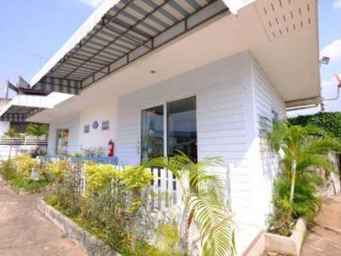 Hotel Supree by Mumsabai