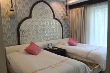 The Grand Morocc Hotel