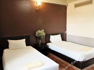 Puangpech Hotel