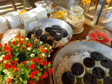 Tropicana Lanta Resort