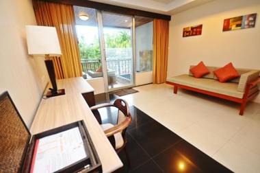 Lanta Sand Resort & Spa