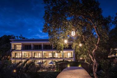 Moonlight Bed & Brunch - SHA Extra Plus