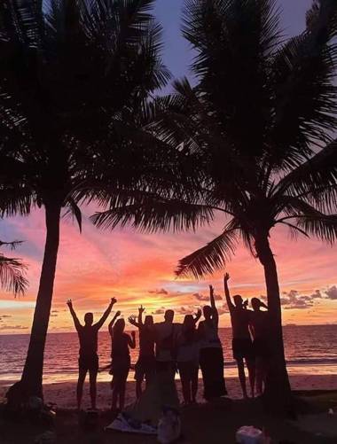 Lanta Just Come Hotel