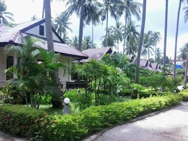 Moonwalk Lanta Resort