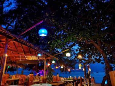 Lanta L.D. Beach Bungalows (SHA Plus)