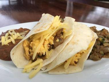 Lanta Castaway Beach Resort