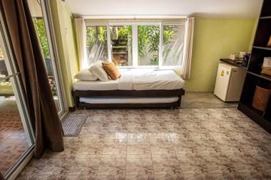 Bambie Boutique Home & Resort at Lanta