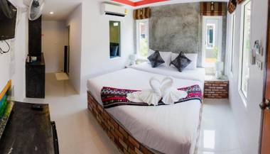 Popular Lanta Resort