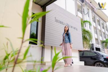 Baan Phor Phan Hotel