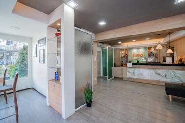 Fun-D City View Hotel (SHA Extra Plus)