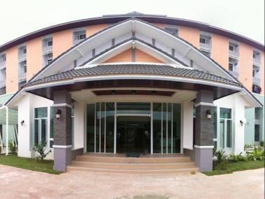 The Cotton Apartment & Resort