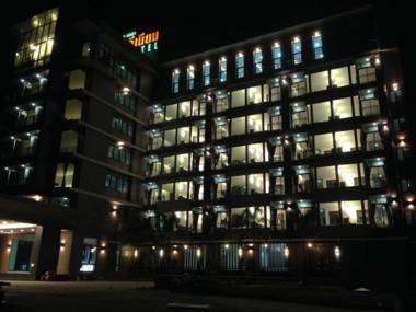 The Convenience Khonkaen Hotel