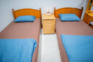 Kontorn Place and Family Residence