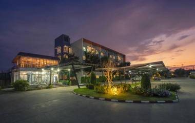 Plern Pailin Service Apartment