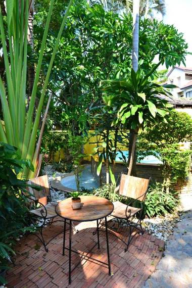 Supatra Hua Hin Resort