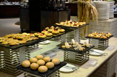 Sheraton Hua Hin Resort & Spa - SHA Extra Plus