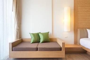 Ayrest Hua Hin Hotel