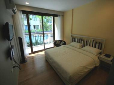 Chilling at Condo Baan Sansuk