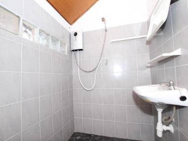 Dang Ky Ploen Tharnnam Resort