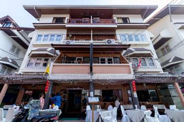 Thipurai Beach Hotel Annex