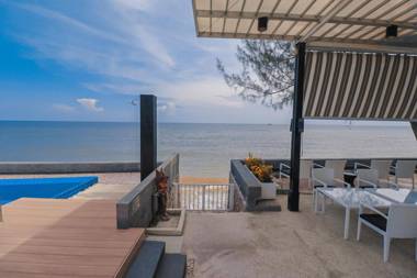 Baby Grand Hua Hin Hotel