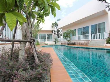 Kabantamor Hua Hin Pool Villa