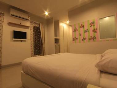 Kabantamor Hua Hin Pool Villa