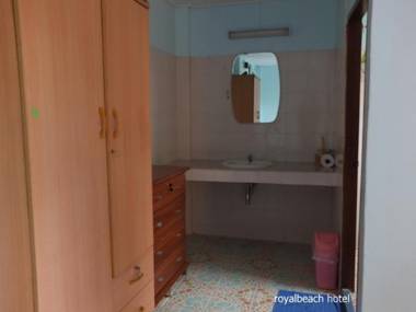 Royal Beach Guest House