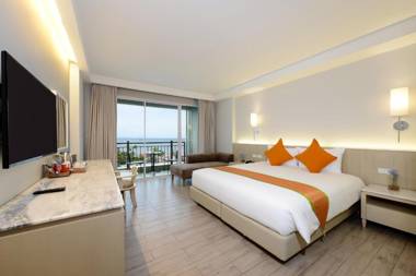 Hisea Huahin Hotel - SHA Extra Plus