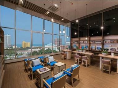 Ban Kieng Fah Goldent Plam  Studio type 14 floor