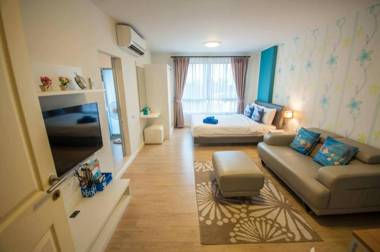 Baan Peang Ploen Seaview 807