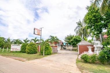 OYO 945 The Rome Resort