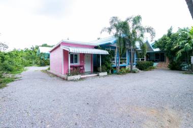 OYO 981 Fluke & Flame Cha-Am