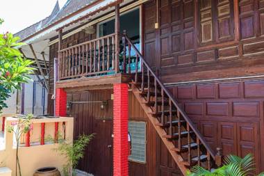 MANDARIN LODGE by victor