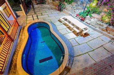 Baan Fueng Fah 102 Pool Villa