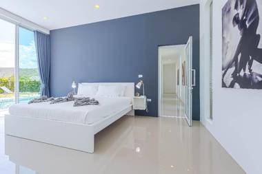 Modern 4 Bedroom Pool Villa PMK-A7