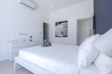 Modern 4 Bedroom Pool Villa PMK-A7