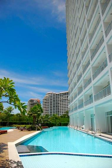 The Legend Boathouse - 904