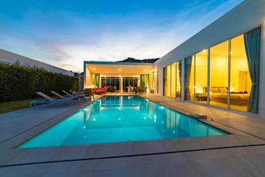 Modern 4 Bedroom Pool Villa PMK-A5