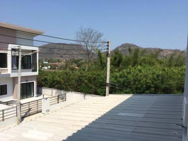 Baan Pleon View by Ratcharin