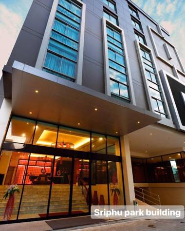 Buri Sriphu Hotel & Convention Centre