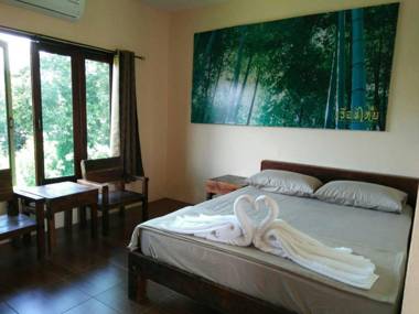 Thaihouse hotel & resort hatyai.