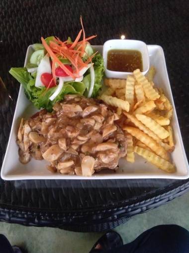 Baan Chai Thung Resort