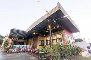 The Palm Garden Hotel