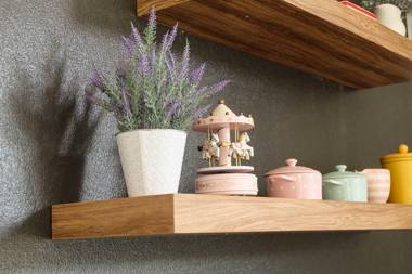 To the Moon Bed & Breakfast