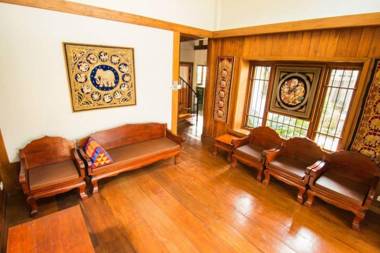 LUNGHE HOMESTAY (ลุงฮีโฮมสเตย์)