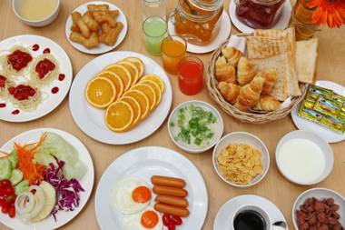 Imm Hotel Thaphae Chiang Mai -SHA Extra Plus