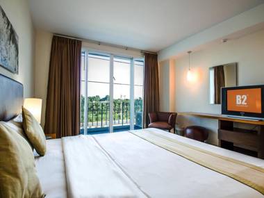 B2 Premier Hotel and Resort