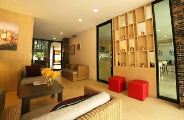 The Peaberry Explorer Hotel