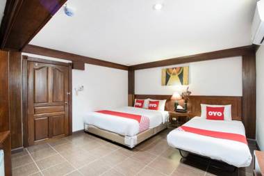 Vaccinated Staff -OYO 635 Sira Boutique Hotel